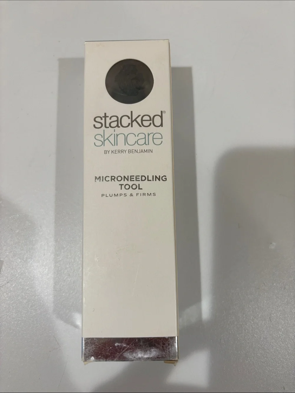 Microneedling Tool - Plumps & Firms